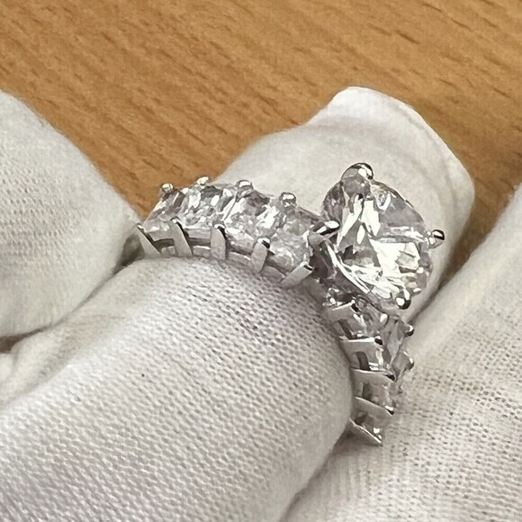 925 Sterling Silver | CZ Luxury Solitaire Ring Women's Size 8 Rhodium Finish - Picture 16 of 17